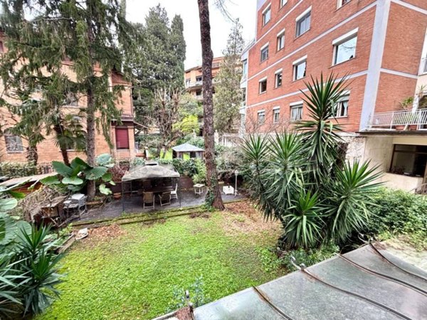 appartamento in vendita a Roma in zona Monte Sacro/Talenti