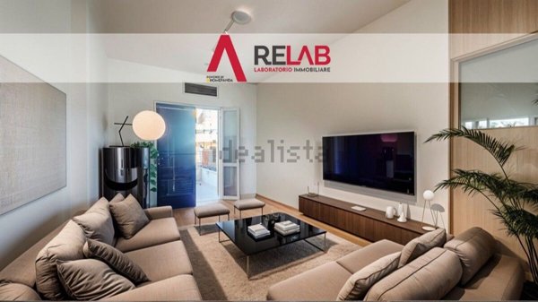 appartamento in vendita a Roma in zona Torre Angela