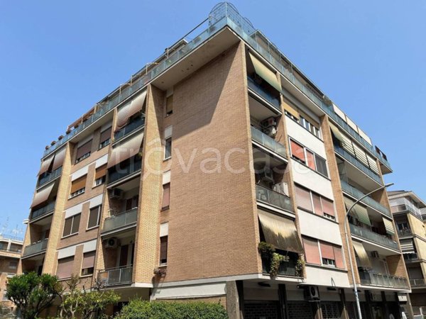 appartamento in vendita a Roma in zona Collatino