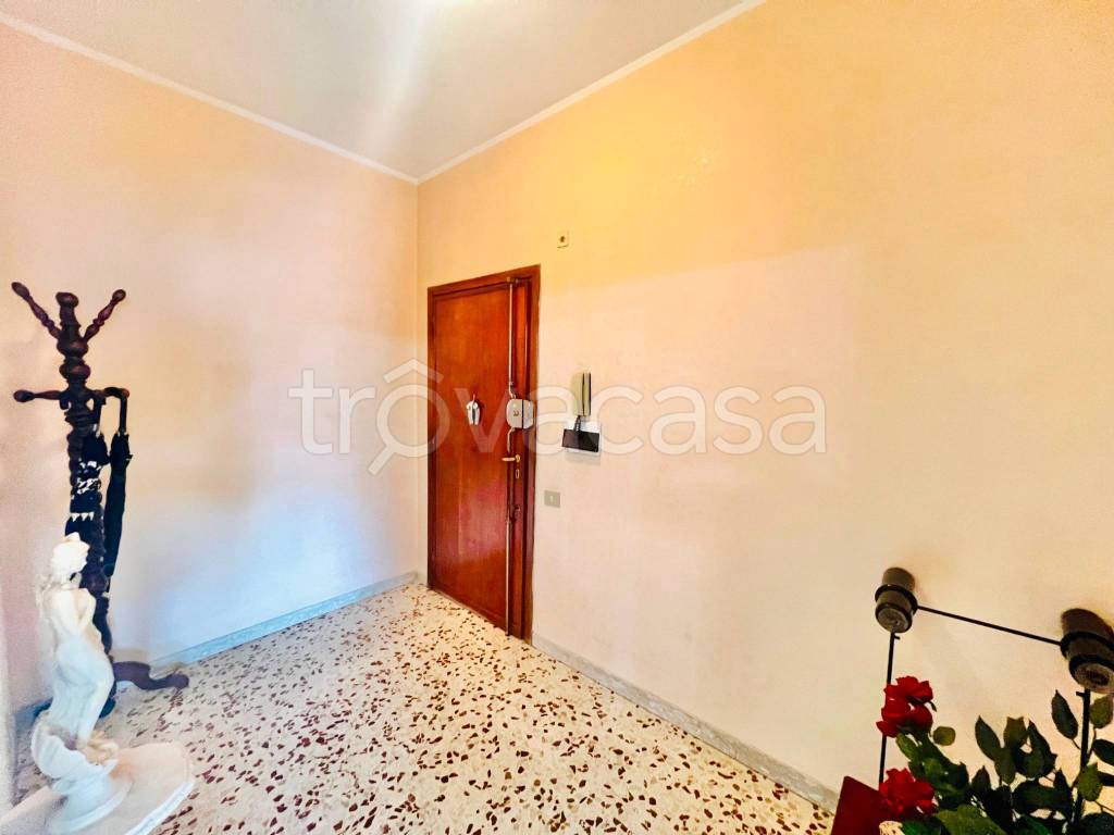 appartamento in vendita a Roma in zona Ostia