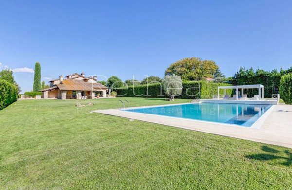 villa in vendita a Roma in zona Olgiata