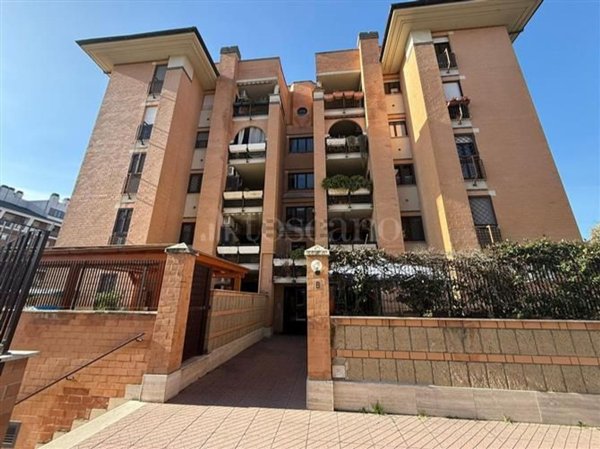 appartamento in vendita a Roma in zona Magliana Vecchia