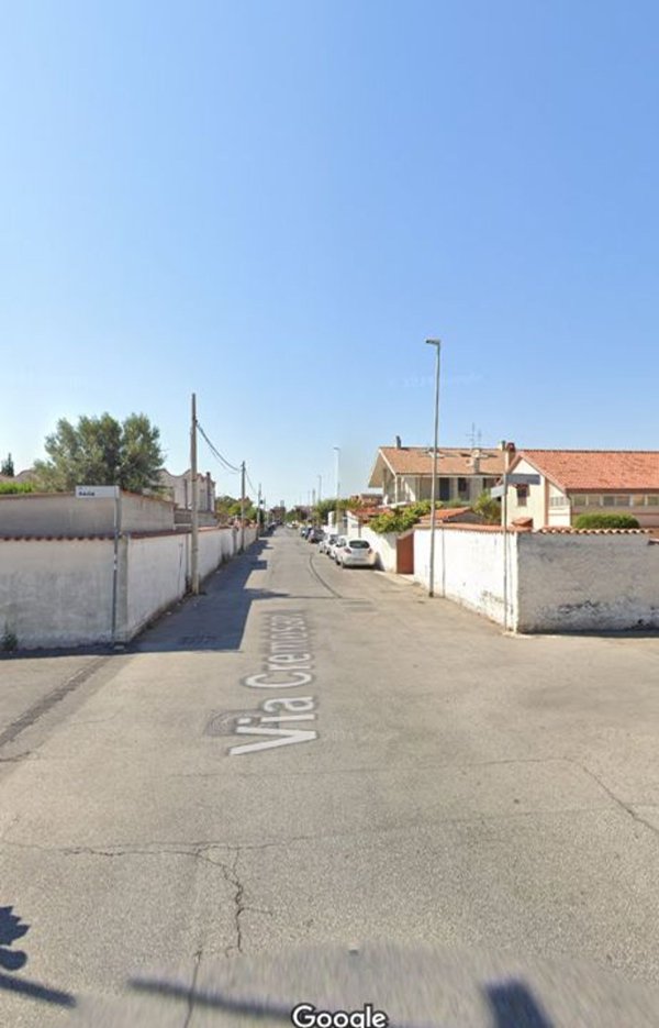 appartamento in vendita a Roma in zona Ostia Antica