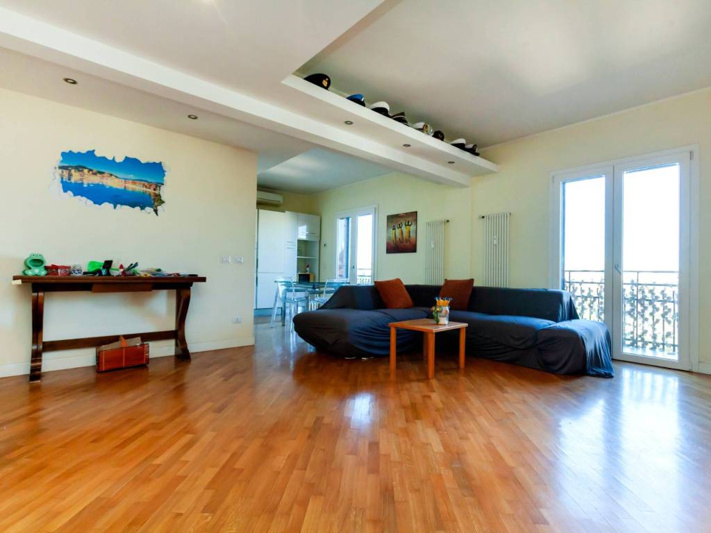 appartamento in vendita a Roma in zona Gianicolense