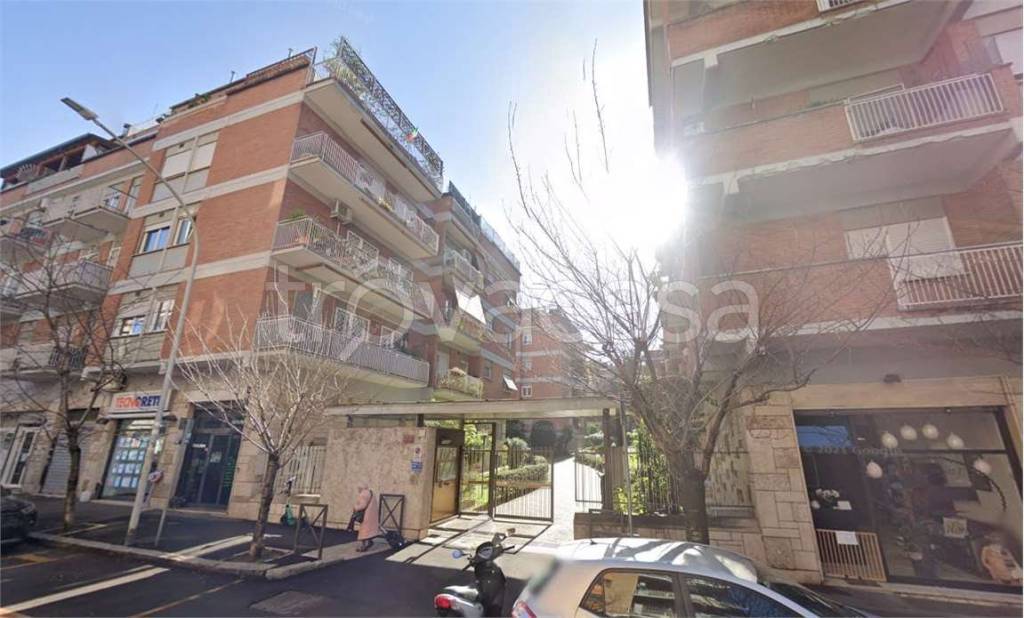 appartamento in vendita a Roma