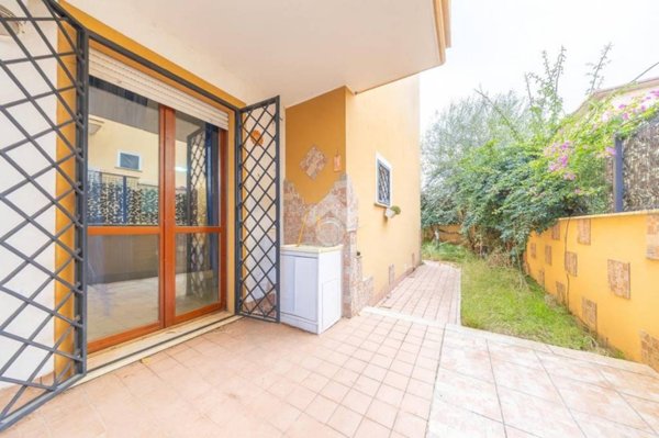 appartamento in vendita a Roma in zona Castelverde