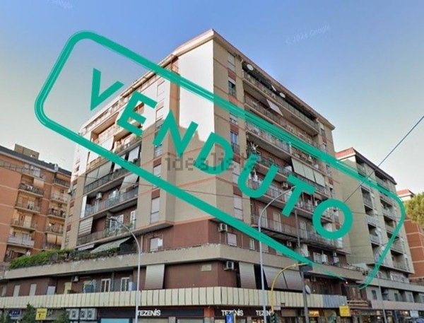 appartamento in vendita a Roma in zona Collatino