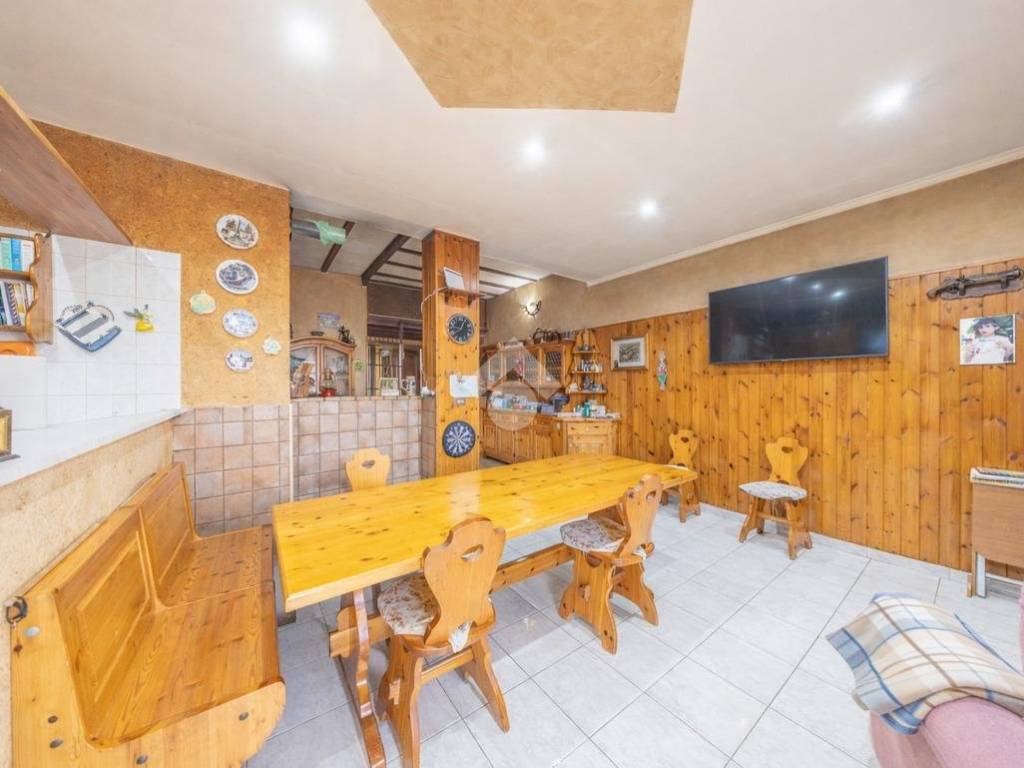 appartamento in vendita a Roma in zona Finocchio