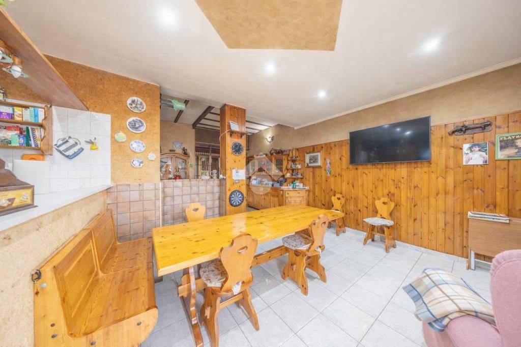 appartamento in vendita a Roma in zona Finocchio