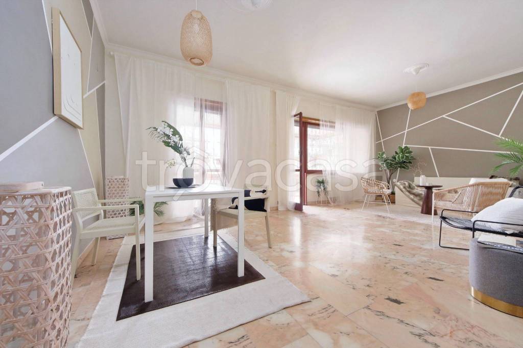 appartamento in vendita a Roma in zona Portuense
