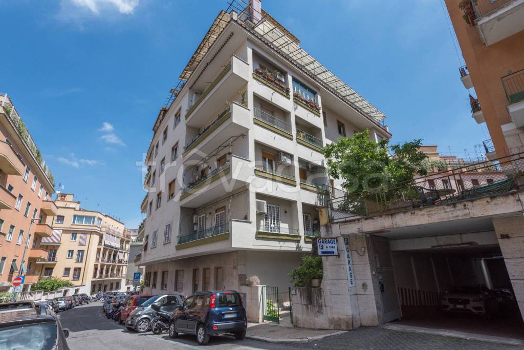 appartamento in vendita a Roma in zona Trieste