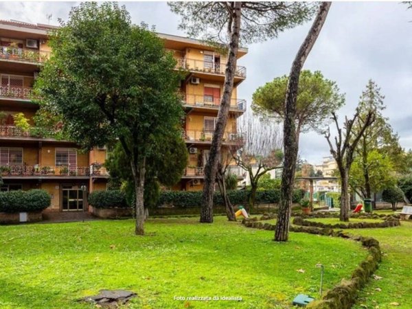 appartamento in vendita a Roma in zona Portuense