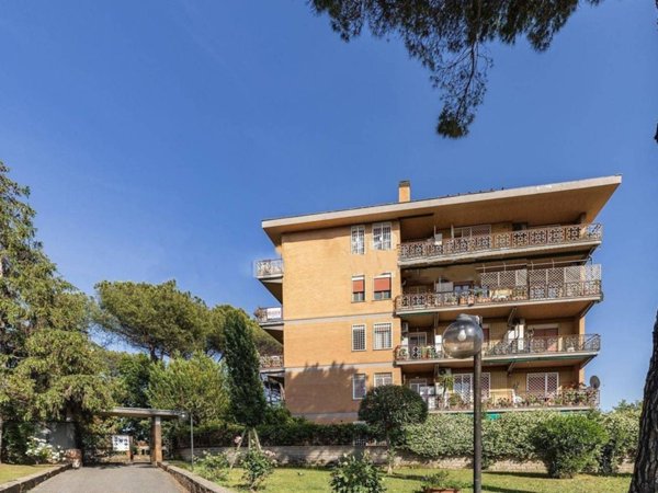 appartamento in vendita a Roma in zona Portuense
