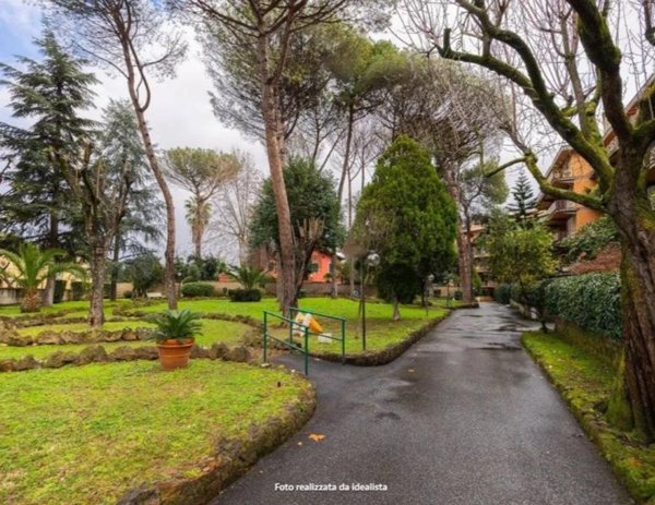 appartamento in vendita a Roma in zona Portuense