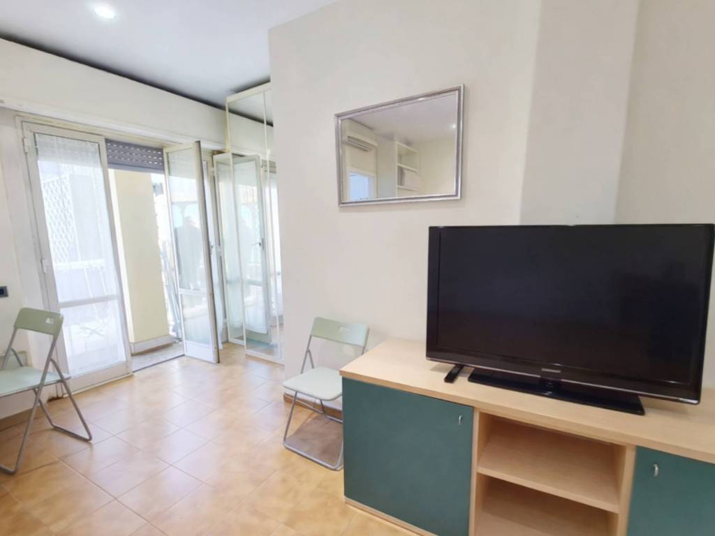 appartamento in vendita a Roma in zona Cinecittà