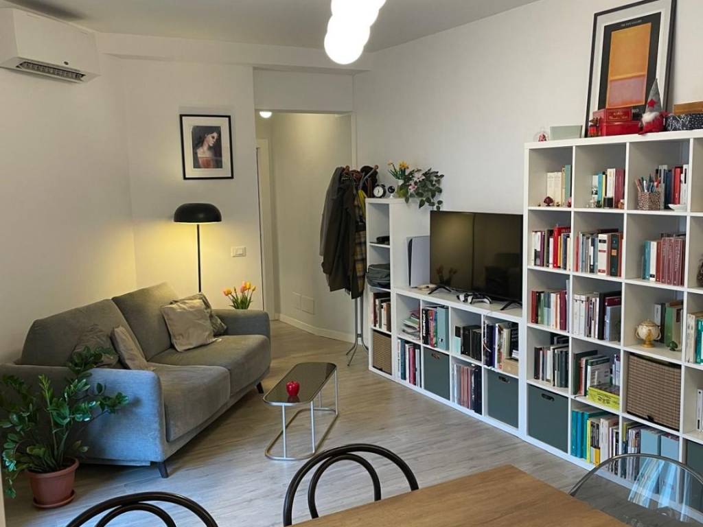 appartamento in vendita a Roma in zona Appio Latino