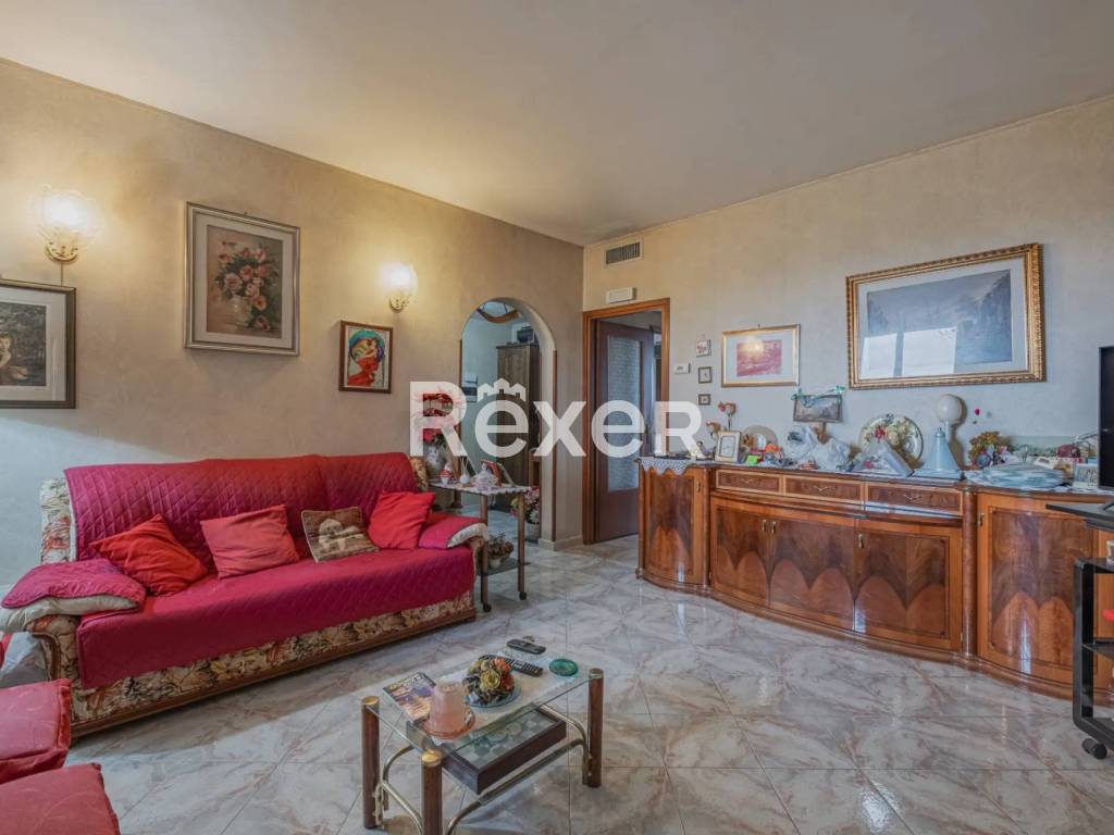 appartamento in vendita a Roma in zona Prenestino-Centocelle