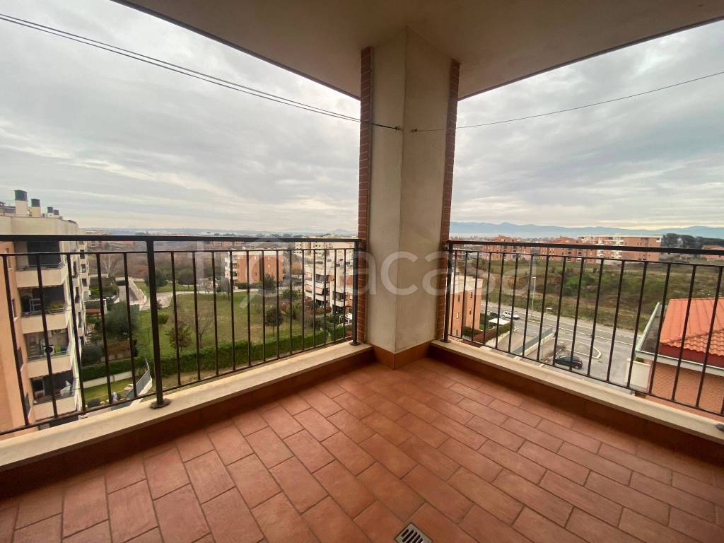 appartamento in vendita a Roma in zona Ponte di Nona