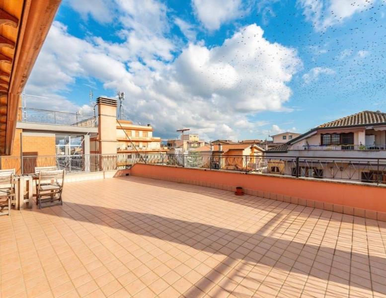 appartamento in vendita a Roma in zona Finocchio