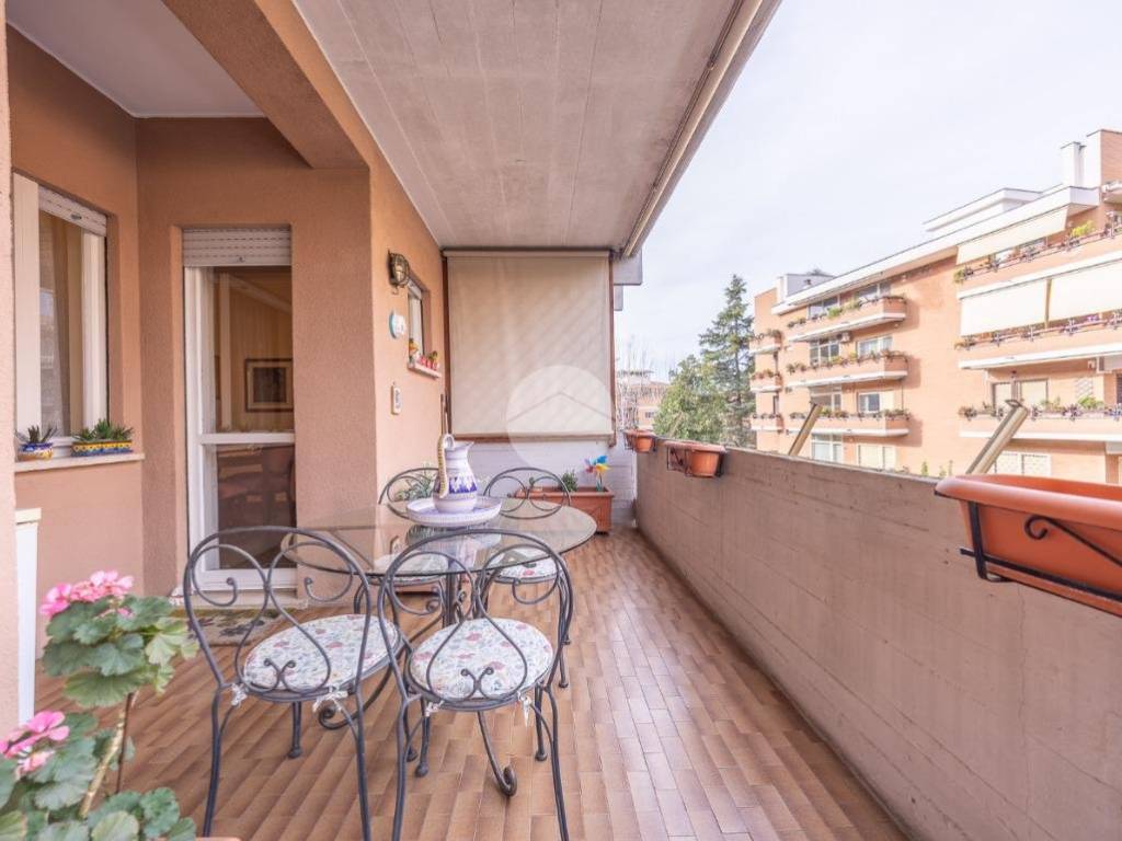 appartamento in vendita a Roma in zona Monte Sacro/Talenti