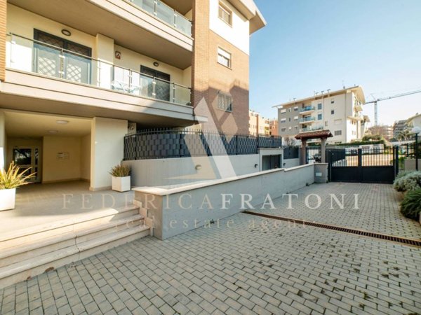 appartamento in vendita a Roma in zona Torrevecchia