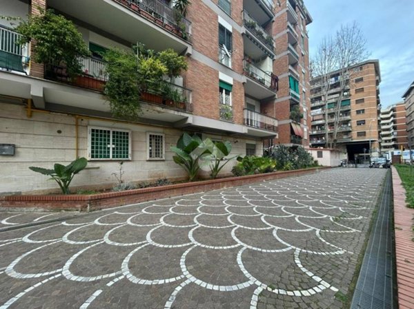 appartamento in vendita a Roma in zona Portuense