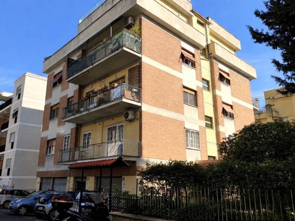 appartamento in vendita a Roma in zona Monte Sacro/Talenti