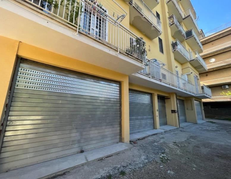 casa indipendente in vendita a Roma in zona Fidene