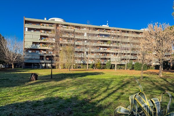 appartamento in vendita a Roma in zona San Basilio