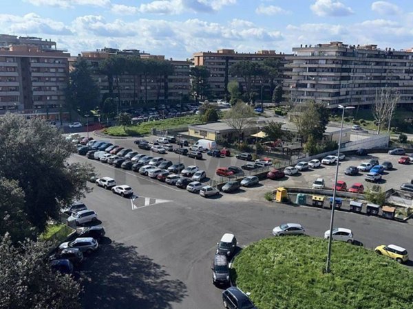 appartamento in vendita a Roma in zona Labaro
