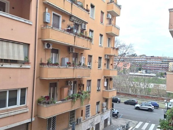 appartamento in vendita a Roma in zona Testaccio