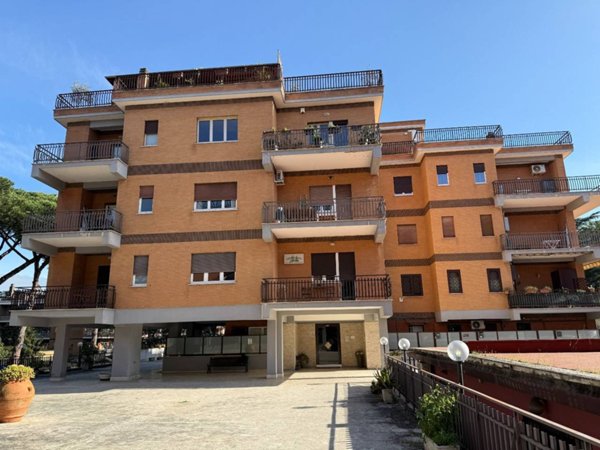 appartamento in vendita a Roma in zona Torrevecchia