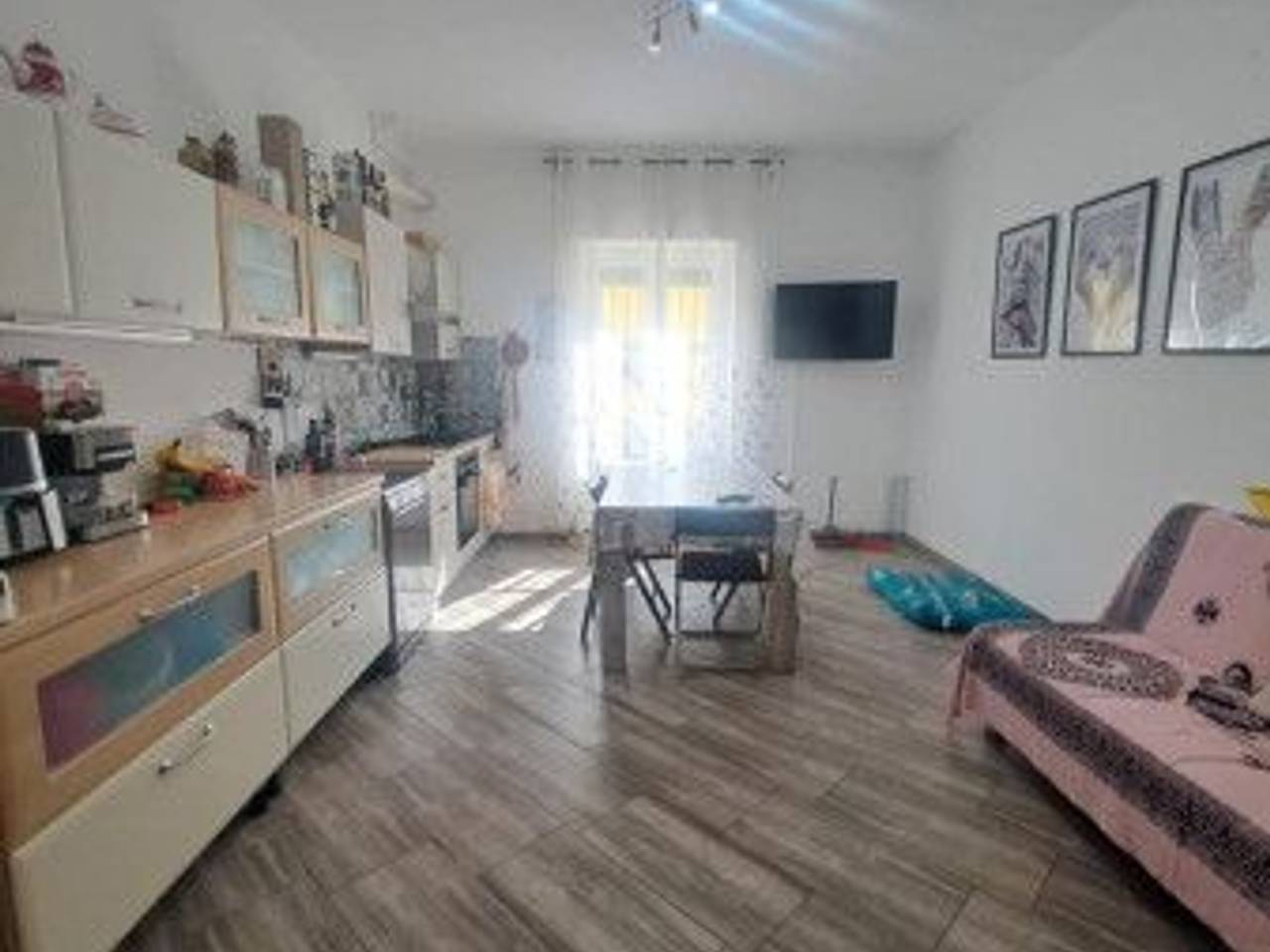 appartamento in vendita a Roma in zona Falcognana