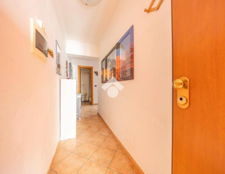 appartamento in vendita a Roma in zona Finocchio