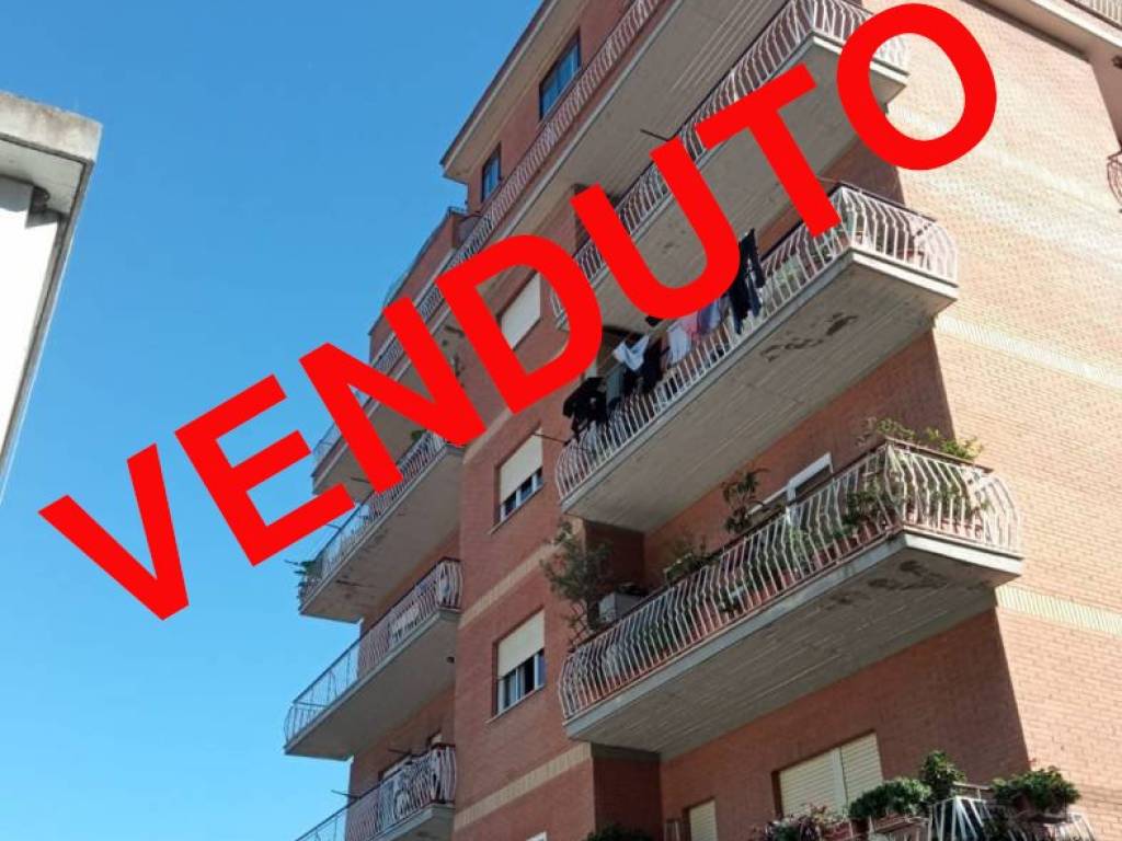 appartamento in vendita a Roma in zona Fidene