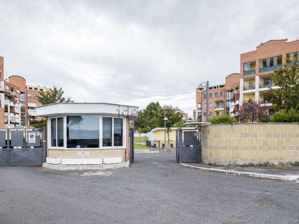 appartamento in vendita a Roma in zona Mezzocammino