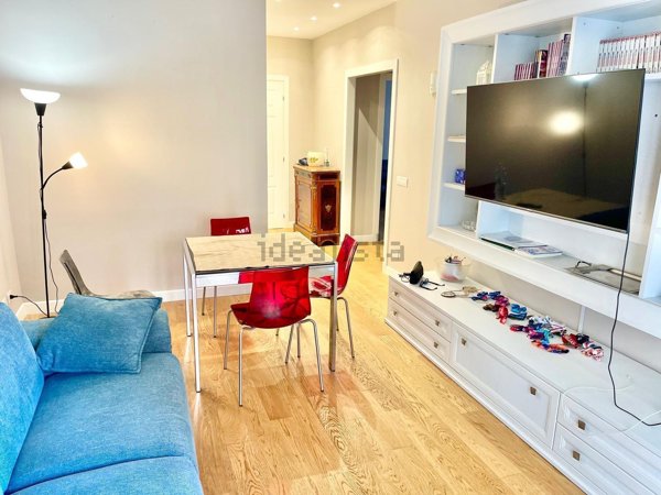 appartamento in vendita a Roma in zona Appio Latino