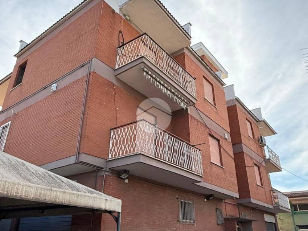 appartamento in vendita a Roma in zona Borghesiana