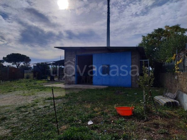 appartamento in vendita a Roma in zona Colle del Sole