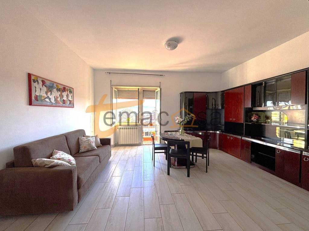 appartamento in vendita a Roma in zona Finocchio