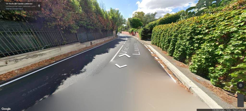 casa indipendente in vendita a Roma in zona Massimina/Casal Lumbroso