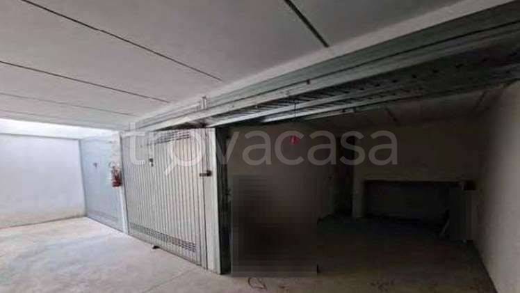 appartamento in vendita a Roma in zona Infernetto