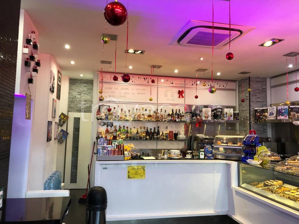 negozio in vendita a Roma