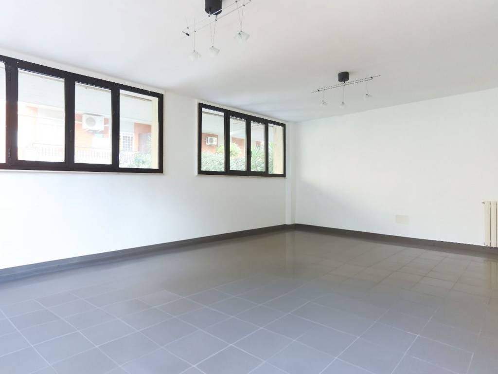 ufficio in vendita a Roma