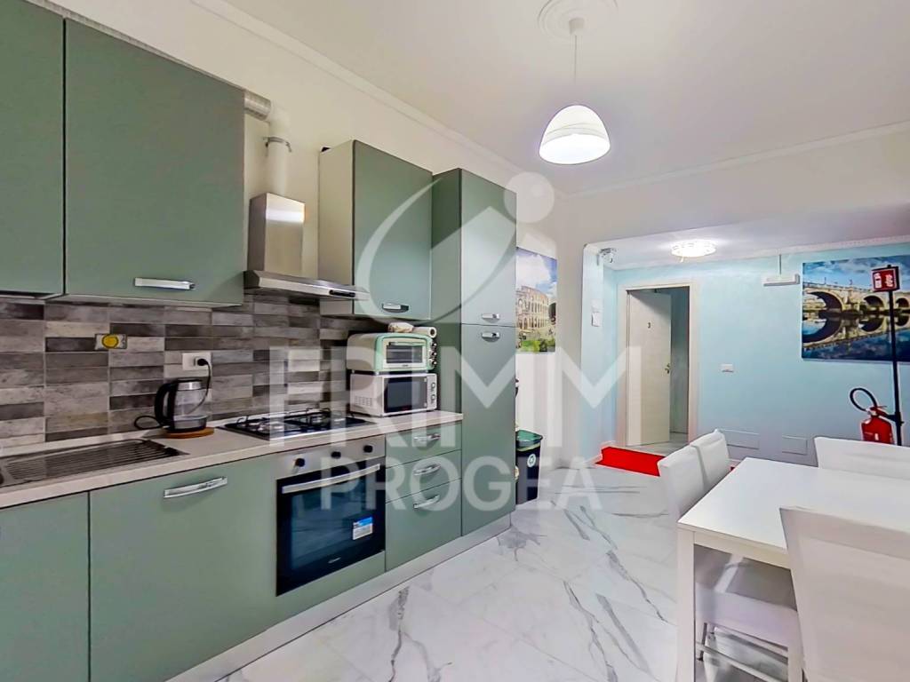 appartamento in vendita a Roma in zona Prenestino-Labicano