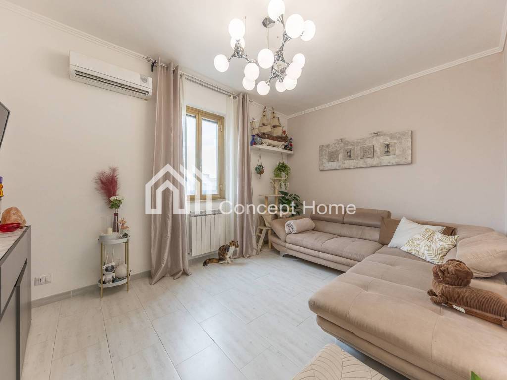 appartamento in vendita a Roma in zona Tuscolano