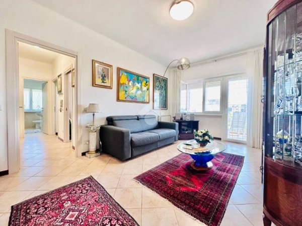 appartamento in vendita a Roma in zona Tor di Quinto