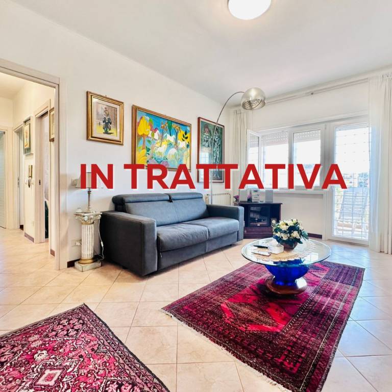 appartamento in vendita a Roma in zona Tor di Quinto
