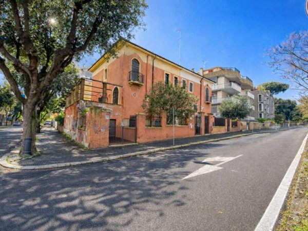 casa indipendente in vendita a Roma in zona Trieste