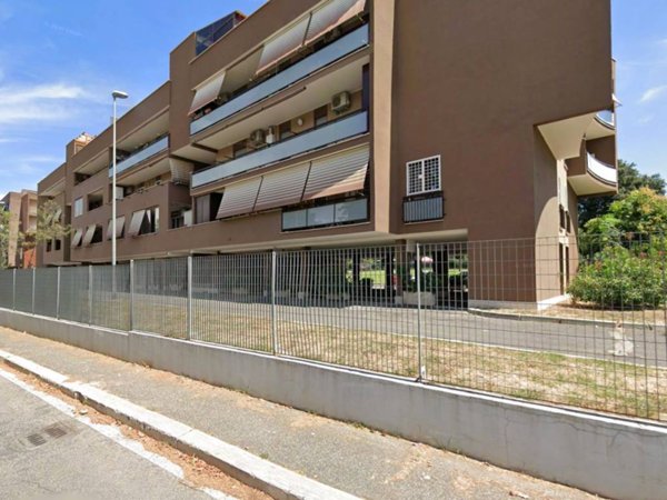 appartamento in vendita a Roma in zona Acilia